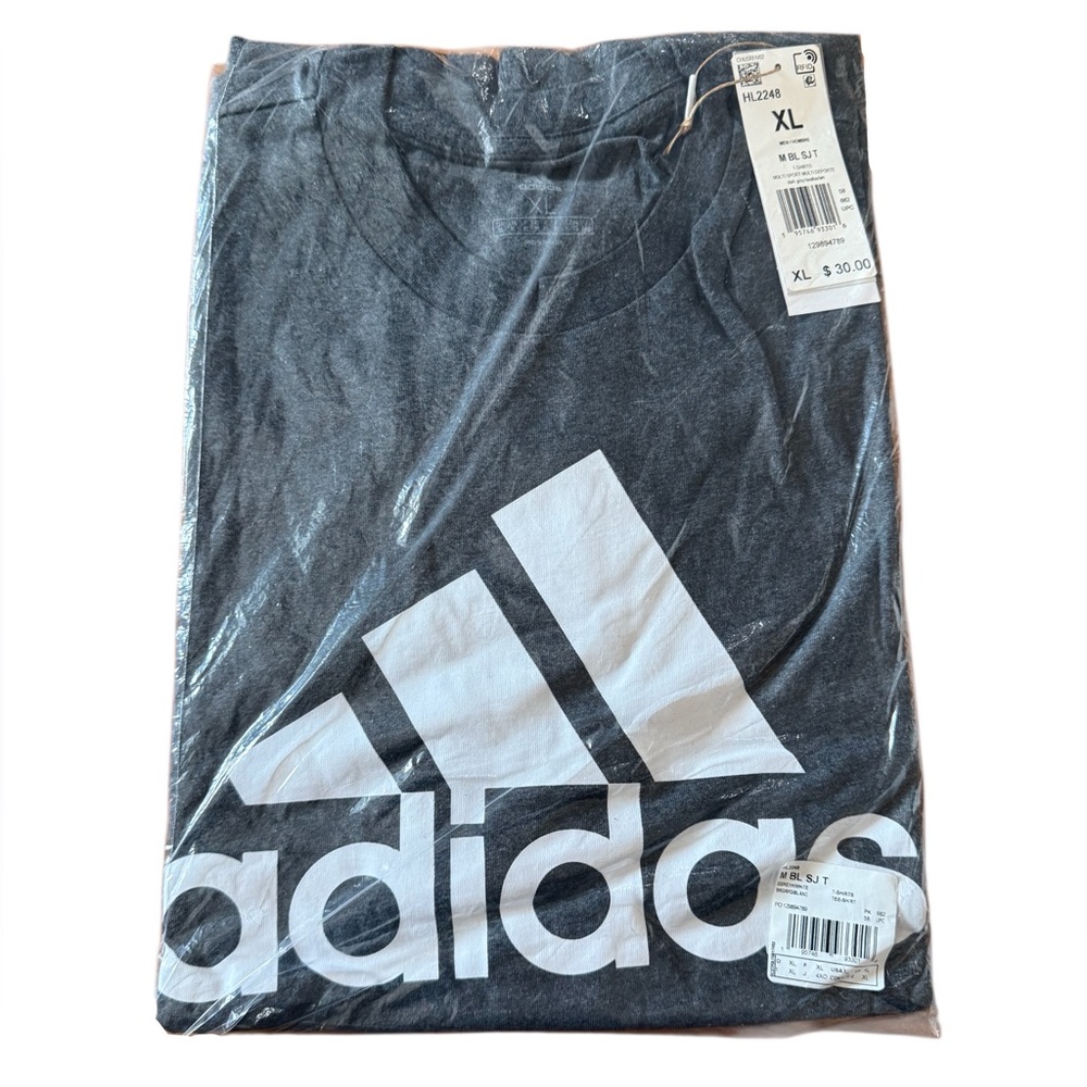 NWT men’s gray adidas t shirt. XL